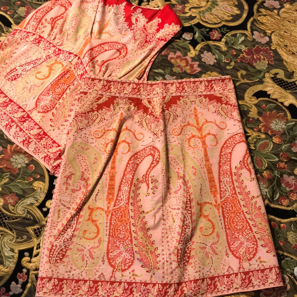 Elie Tahari Paisley Print Skirt